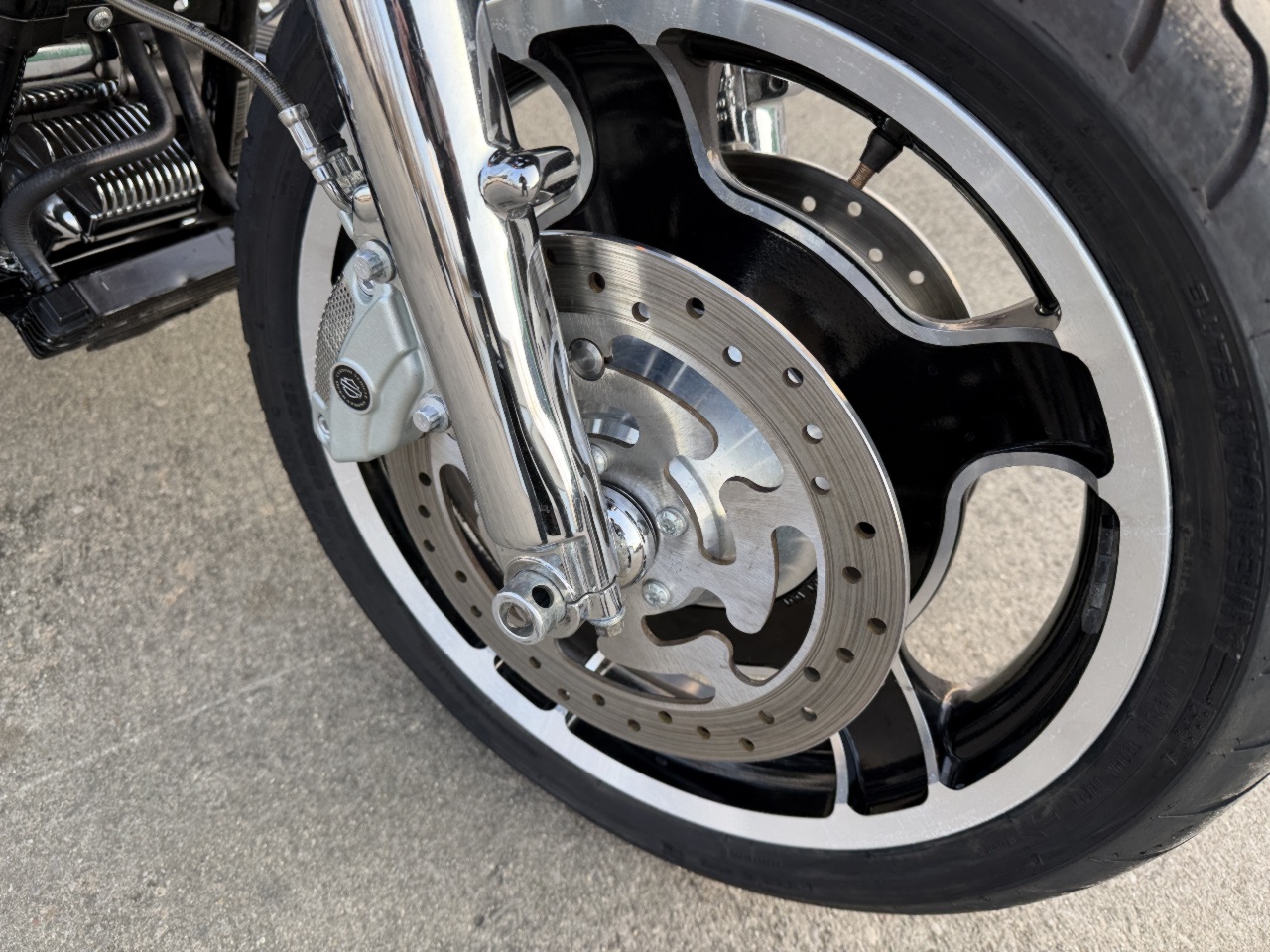 2011 Harley-Davidson FLHTRUSE CVO Road Glide Ultra